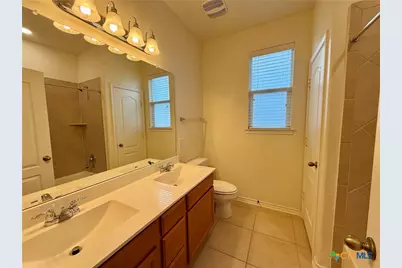 2065 Oxbow Circle, New Braunfels, TX 78130 - Photo 5