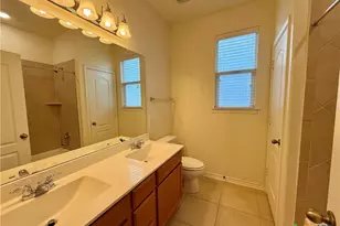 2065 Oxbow Cir, New Braunfels, TX 78130 - Photo 5