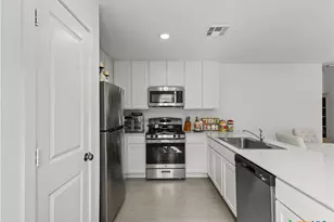 11543 Field Briar, Converse, TX 78109 - Photo 15