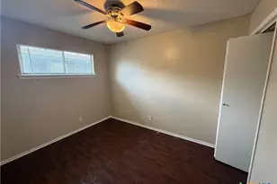 1241 N LBJ Dr, San Marcos, TX 78666 - Photo 7