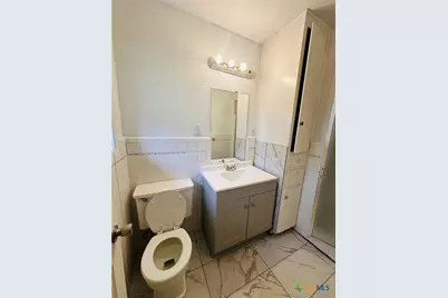 3705 Lancelot Lane, Temple, TX 76502 - Photo 3