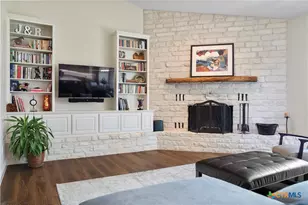 2055 Co Rd 284, Liberty Hill, TX 78642 - Photo 15