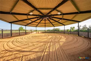 2055 Co Rd 284, Liberty Hill, TX 78642 - Photo 29