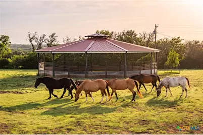 000 Cr 284, Liberty Hill, TX 78642 - Photo 25