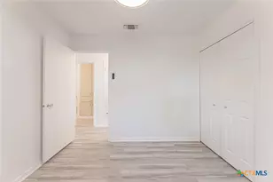 704 W Mary Jane Dr, Killeen, TX 76541 - Photo 23