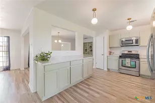 704 W Mary Jane Dr, Killeen, TX 76541 - Photo 15