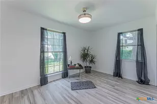 704 W Mary Jane Dr, Killeen, TX 76541 - Photo 17