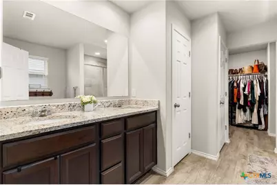 330 Saiga Drive, New Braunfels, TX 78130 - Photo 11