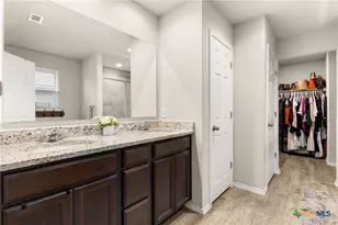 330 Saiga Dr, New Braunfels, TX 78130 - Photo 11