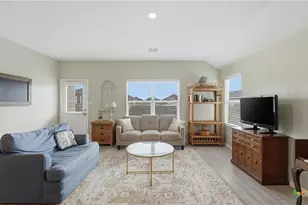 2717 San Martin Ln, Seguin, TX 78155 - Photo 11