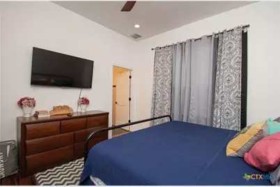 235 Belmont, San Antonio, TX 78202 - Photo 17