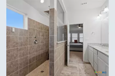 642 Rusty Gate Way, New Braunfels, TX 78130 - Photo 23