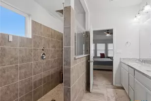 642 Rusty Gate Wy, New Braunfels, TX 78130 - Photo 23