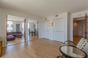 1122 Colorado St, Austin, TX 78701 - Photo 21