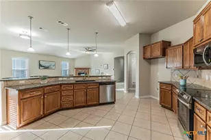 2610 Tarrant County Dr, Killeen, TX 76549 - Photo 7