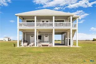 299 Bay Dr, Palacios, TX 77465 - Photo 1