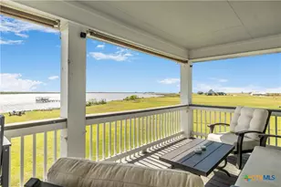 299 Bay Dr, Palacios, TX 77465 - Photo 7