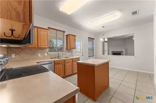 6202 Bridgewood Dr, Killeen, TX 76549 - Photo 13