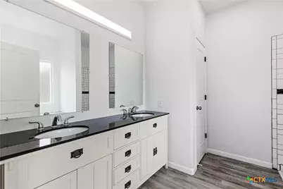 1234 Clearcreek Drive, Canyon Lake, TX 78133 - Photo 19