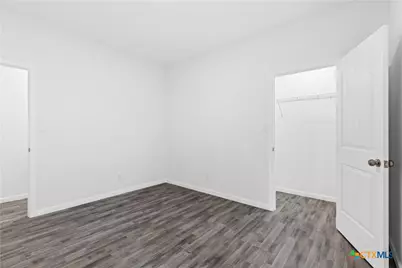 1234 Clearcreek Drive, Canyon Lake, TX 78133 - Photo 25