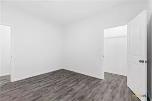 1234 Clearcreek Dr, Canyon Lake, TX 78133 - Photo 25