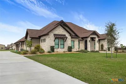 331 Sendera Loop, Victoria, TX 77904 - Photo 5