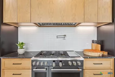 209 Glenview Circle, Belton, TX 76513 - Photo 11