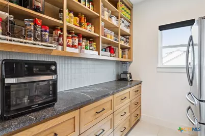 209 Glenview Circle, Belton, TX 76513 - Photo 13