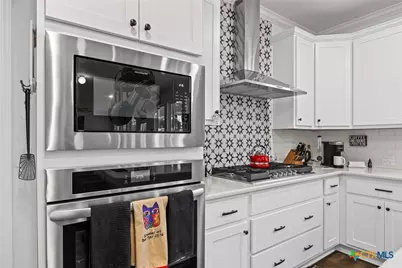 240 Oil Field Road, Lockhart, TX 78644 - Photo 7