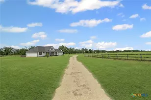 240 Oil Field Rd, Lockhart, TX 78644 - Photo 23