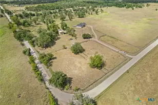 240 Oil Field Rd, Lockhart, TX 78644 - Photo 29