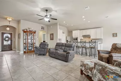 495 Pecan Forest, New Braunfels, TX 78130 - Photo 9