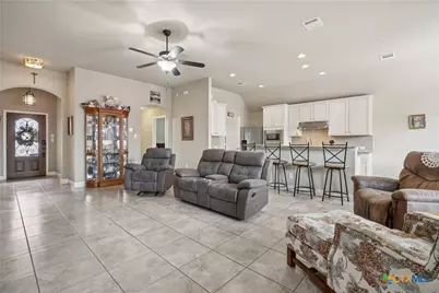 495 Pecan Forest, New Braunfels, TX 78130 - Photo 7