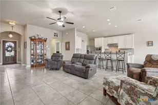 495 Pecan Forest, New Braunfels, TX 78130 - Photo 7