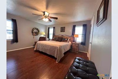 505 Cr 4205, Cranfills Gap, TX 76637 - Photo 37