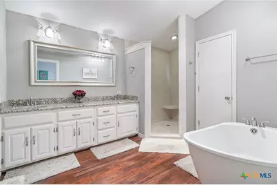 505 Cr 4205, Cranfills Gap, TX 76637 - Photo 17