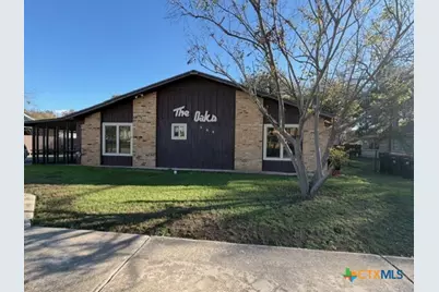 508 E Travis Street, Luling, TX 78648 - Photo 1