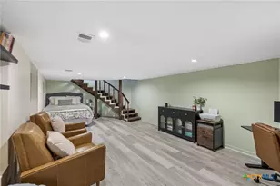 677 Floral Ave, New Braunfels, TX 78130 - Photo 25