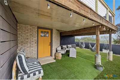 677 Floral Avenue, New Braunfels, TX 78130 - Photo 27