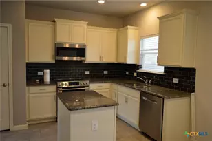 952 Cypress Ml, New Braunfels, TX 78130 - Photo 11