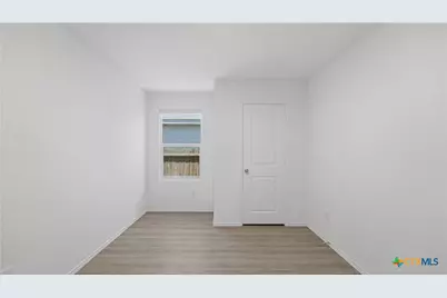 9211 Navarro Vista, Seguin, TX 78155 - Photo 17