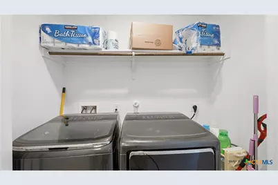 9211 Navarro Vista, Seguin, TX 78155 - Photo 27