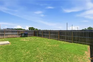 9211 Navarro Vis, Seguin, TX 78155 - Photo 37