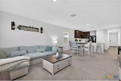 612 Marty Allen Loop, Jarrell, TX 76537 - Photo 3