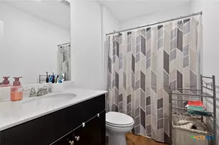 612 Marty Allen Loop, Jarrell, TX 76537 - Photo 13