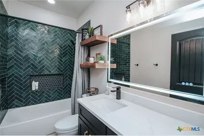 324 Brushy Creek, Victoria, TX 77904 - Photo 11