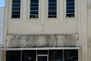 210 W Grand Ave, Yoakum, TX 77995 - Photo 1