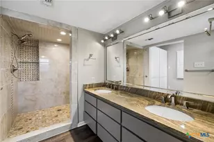 54 S Hampton Dr, Seguin, TX 78155 - Photo 23