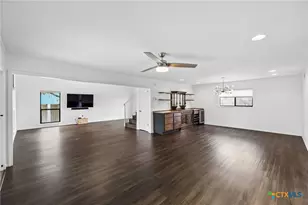 54 S Hampton Dr, Seguin, TX 78155 - Photo 13