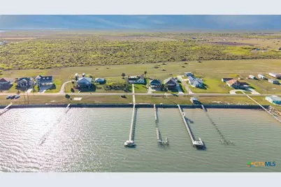 316 Marshall Johnson Avenue, Port Lavaca, TX 77979 - Photo 41